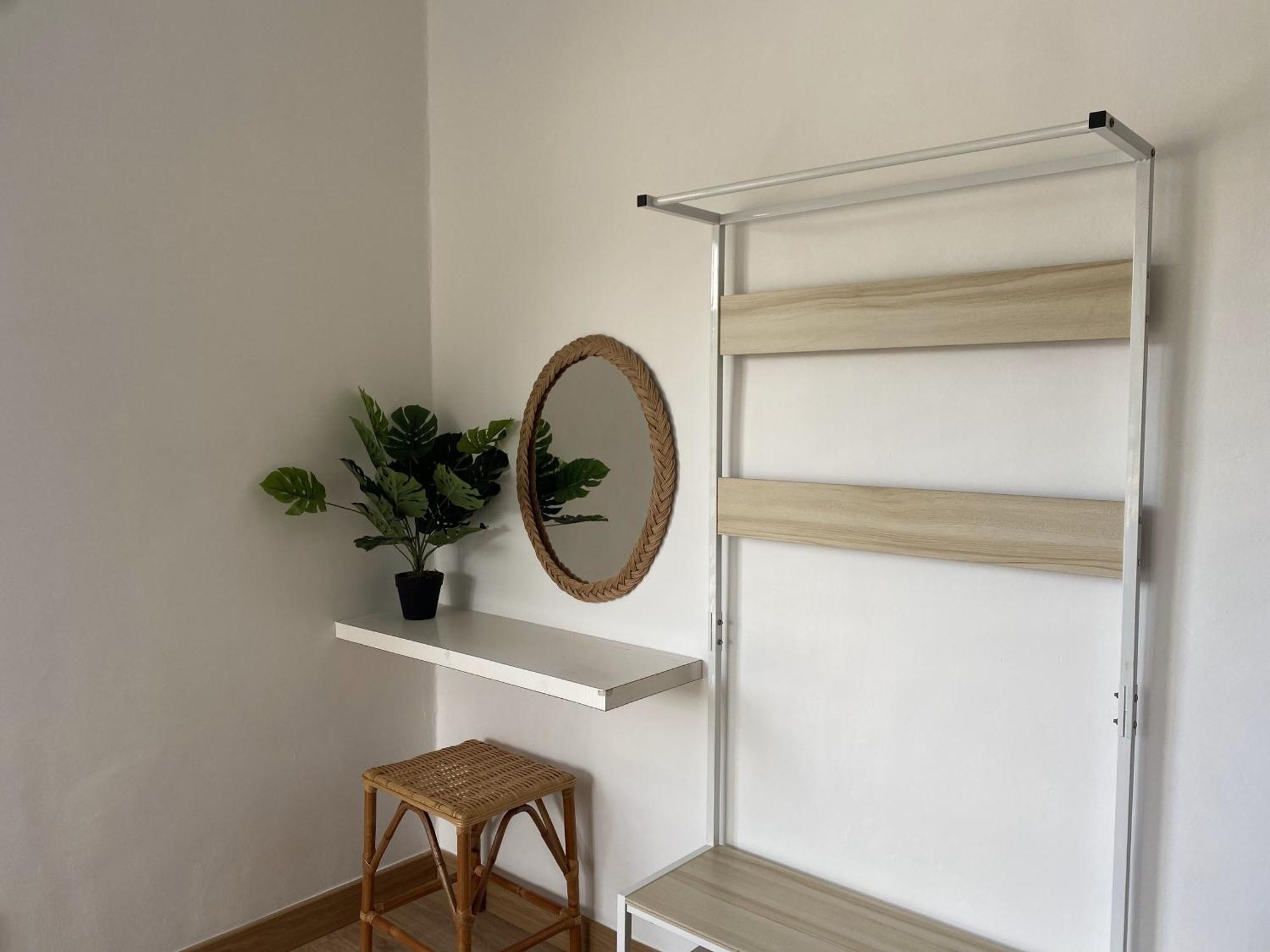 Emerald Avenue Cozy 3r3b 830 Apartment *